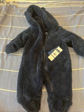 Wippette Plush Hooded Baby fleece pram